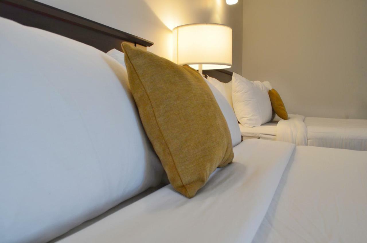 Coast High Country Inn Γουάιτχορς Εξωτερικό φωτογραφία